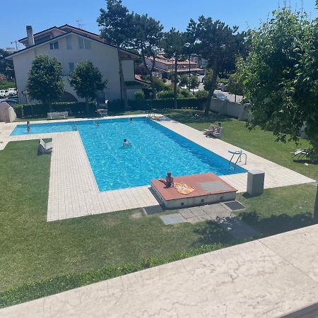 Vega Bilocale Con Piscina E Terrazza Apartment Caorle Exterior photo