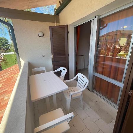 Vega Bilocale Con Piscina E Terrazza Apartment Caorle Exterior photo